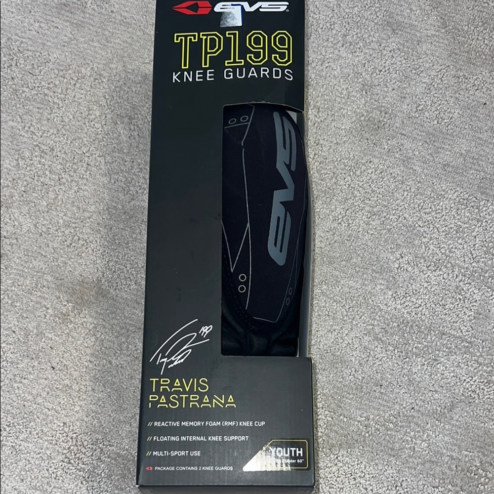 EVS TP199 Knee Guards